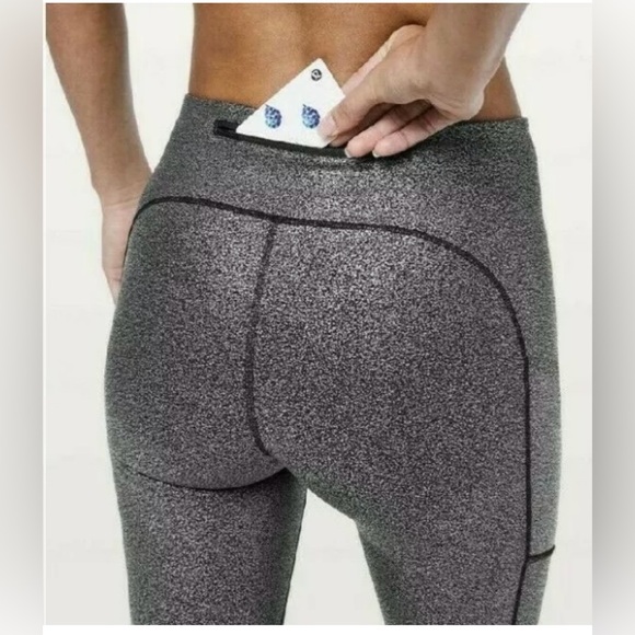 Lululemon, Speed Up Tights 28”, Luminosity Foil Print,  Black/Silver, 10 - Picture 3 of 10